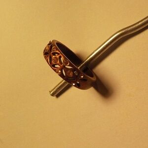 Vintage copper and pink zirconia ring. Size 6.75